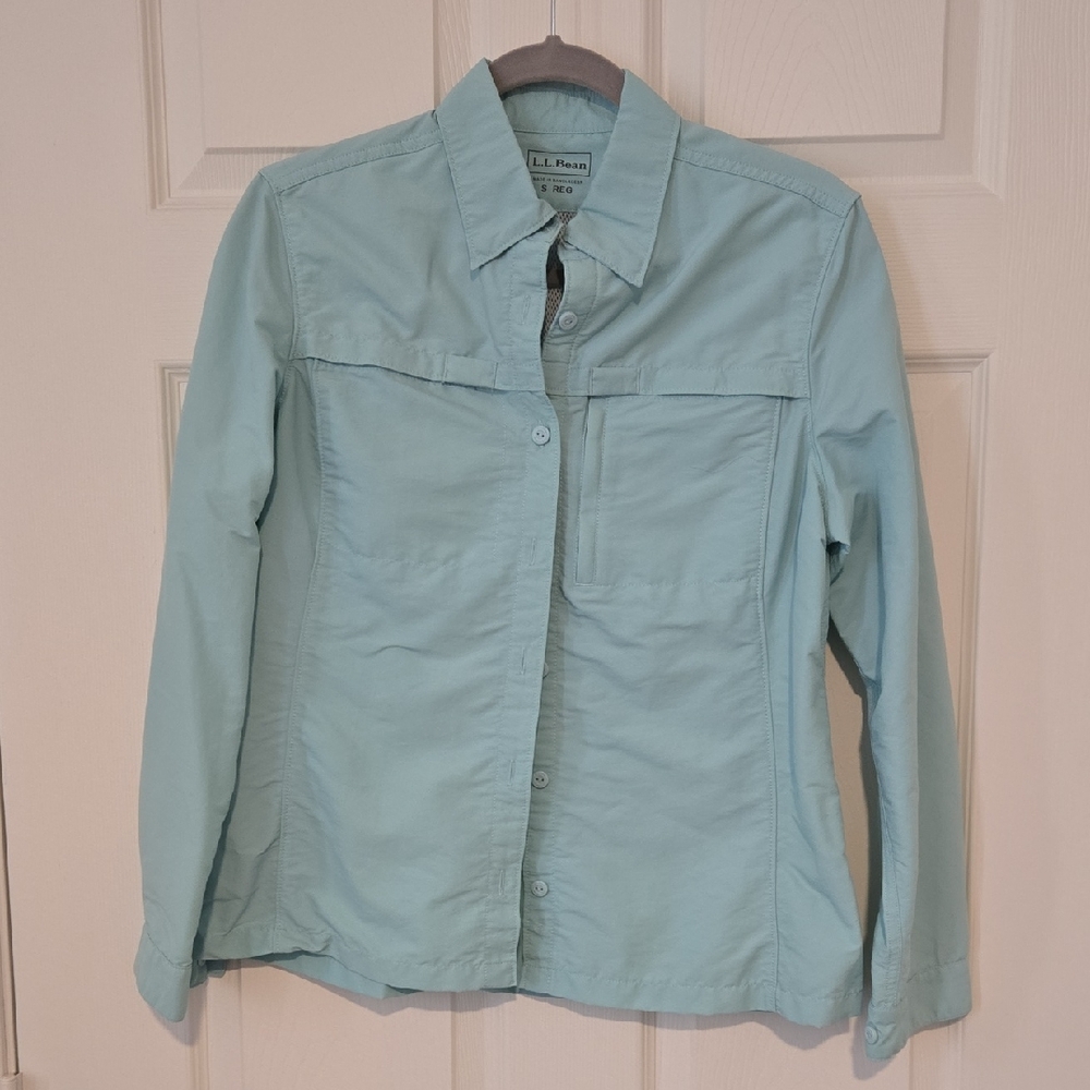 L.L. Bean Women's Aqua Button-Up Shirt